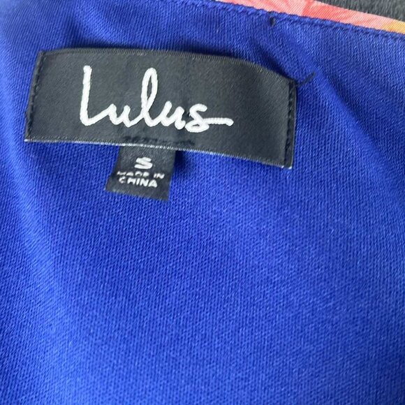 Lulus  Navy Floral Split Sleeve Dress Sz Small Wedding Vacation Celebration - Picture 12 of 12